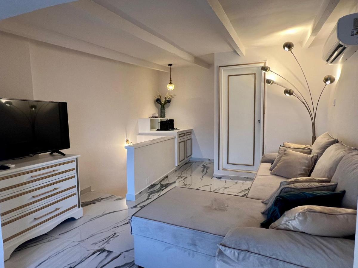 Mare Suites 3 Chania  Exteriör bild